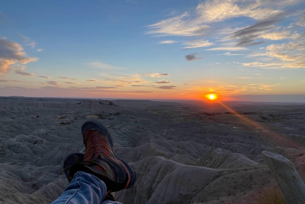 Badlands-sunset-and-night-sky-12