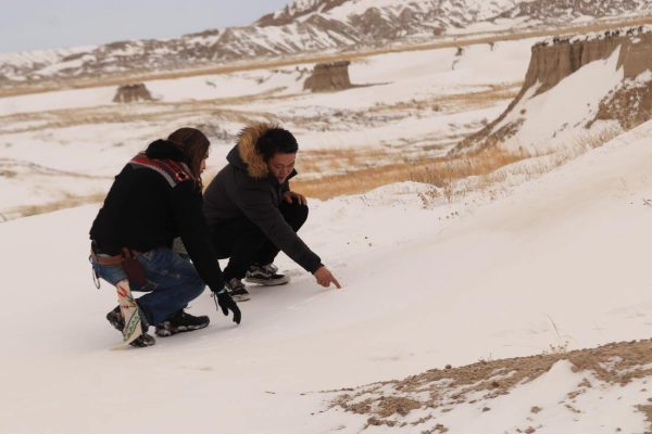 Ryan showing animal tracks in the badlands min orig qnwvqitdo12gv9uznmq7o3fytw32brs2lf7akcj3q8